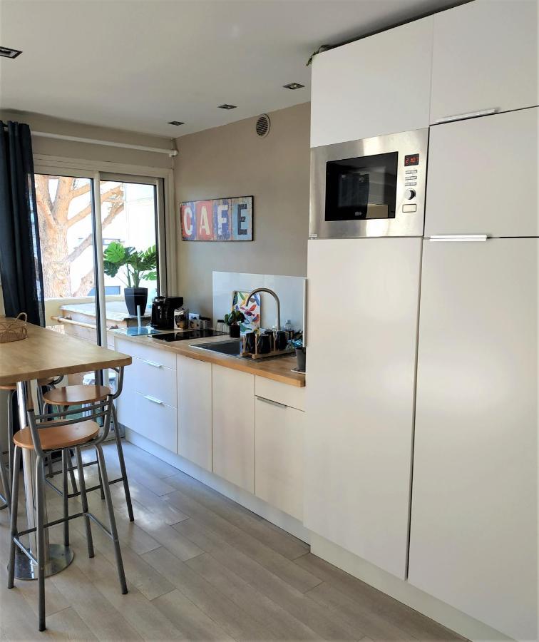 Charmant Appartement A 350M De La Plage Et Du Port Fréjus 외부 사진
